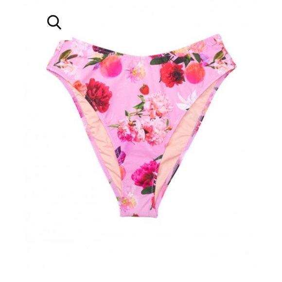 Victoria's Secret Mallorca Twist-front Bandeau Top & High-waist Cheeky Bottom - Picture 5 of 16